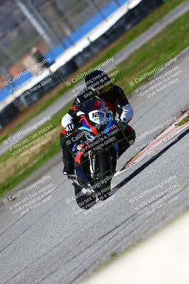 media/Jan-21-2023-Fastrack Riders (Sat) [[fcf3f88a30]]/Level 2/Session 4 Turn 6-Mountian Shot/